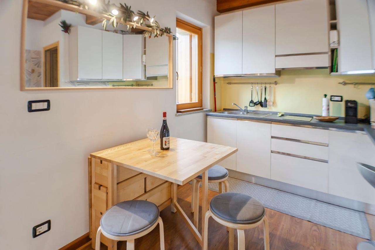 Allo Villo Lovely Apartment Ostana Exterior foto