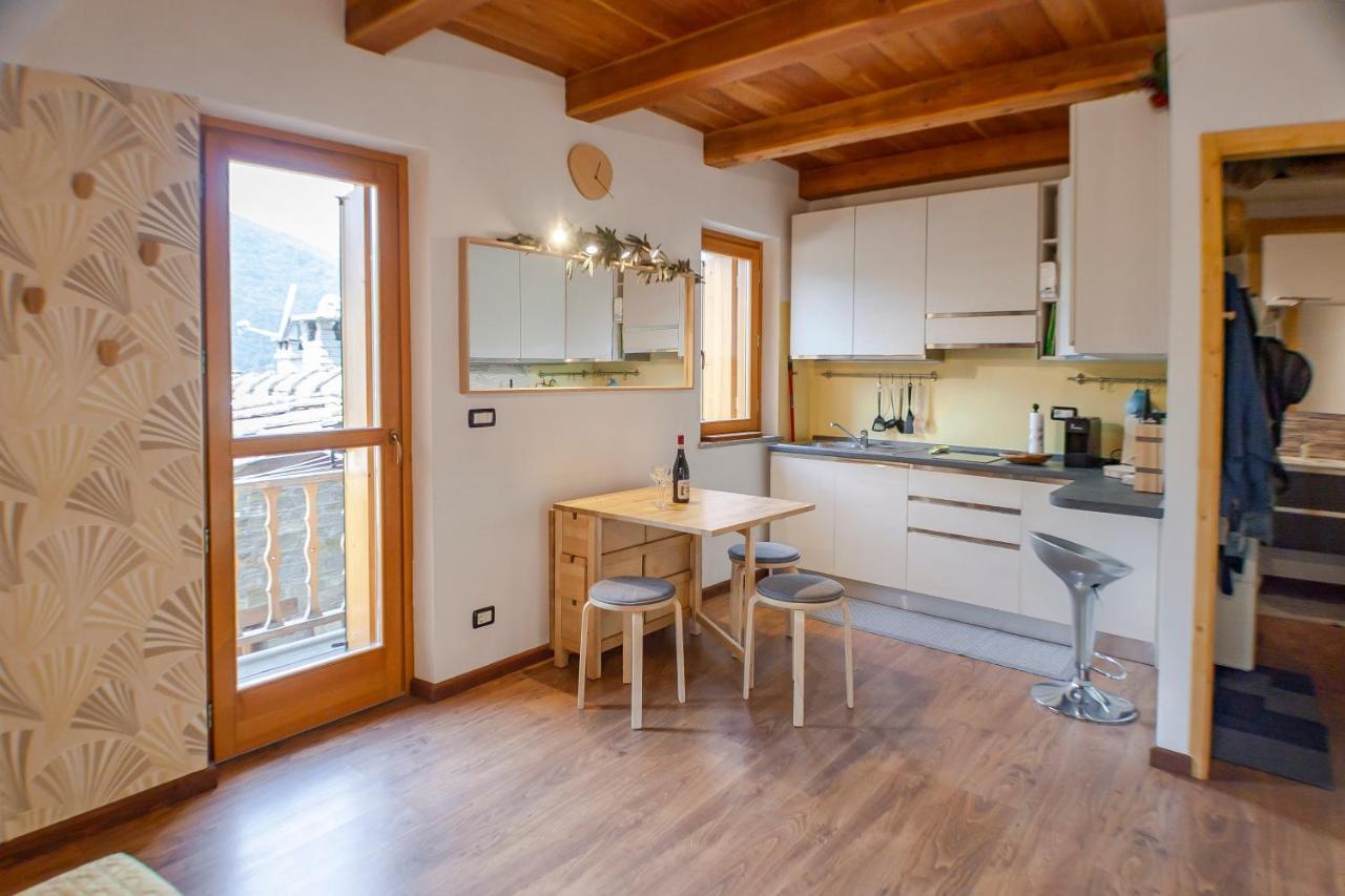 Allo Villo Lovely Apartment Ostana Exterior foto
